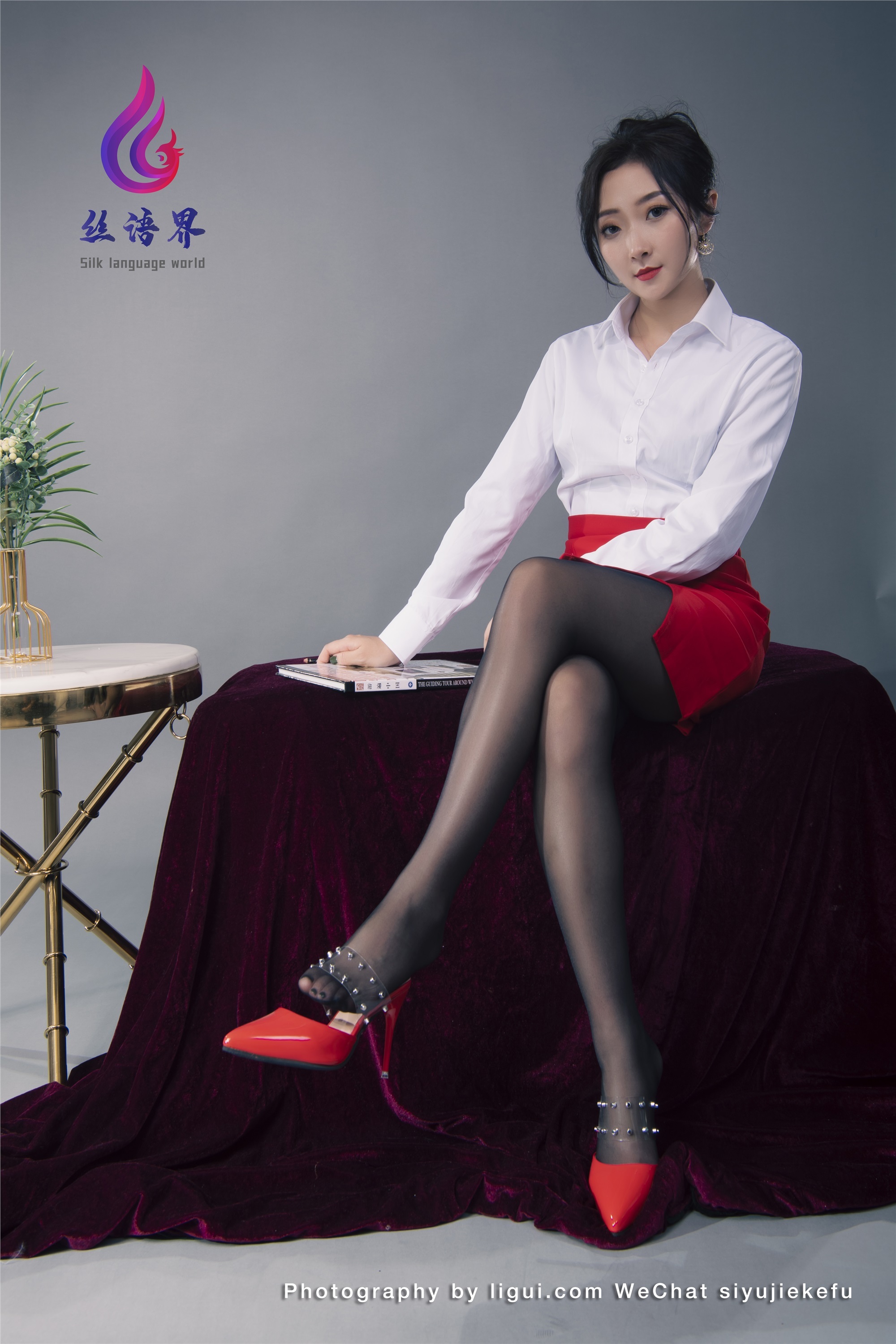 Ligui丽柜 2022.04.27 网络丽人 Model 愉心